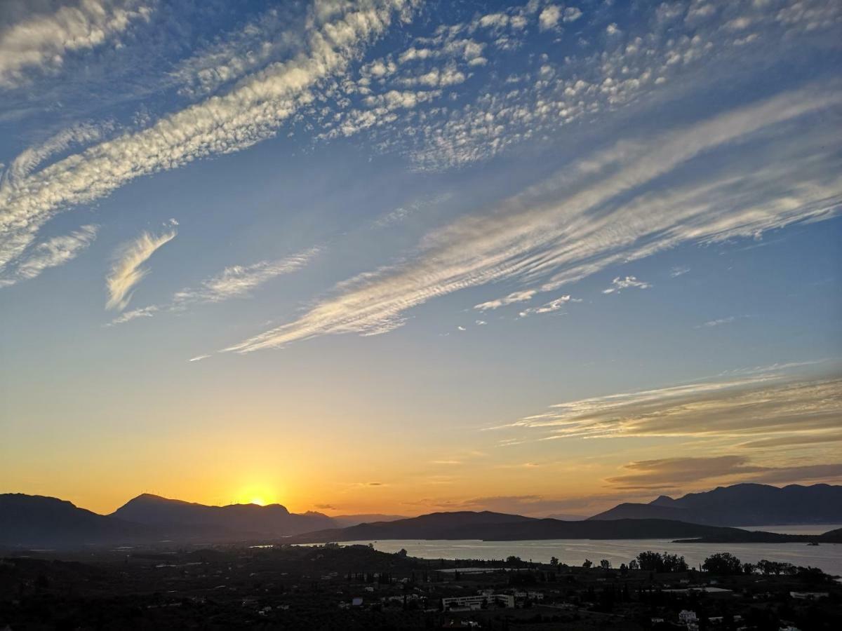 Saronic TopView Villa Galatás Esterno foto